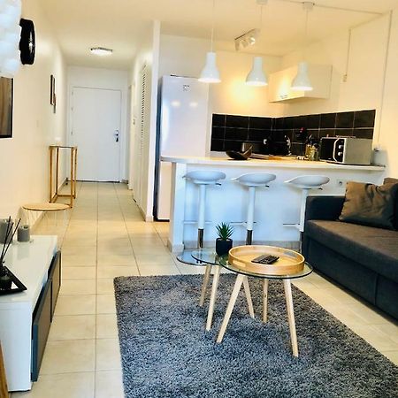 Appartement Au Bord De L'Eau Le Moule Kültér fotó