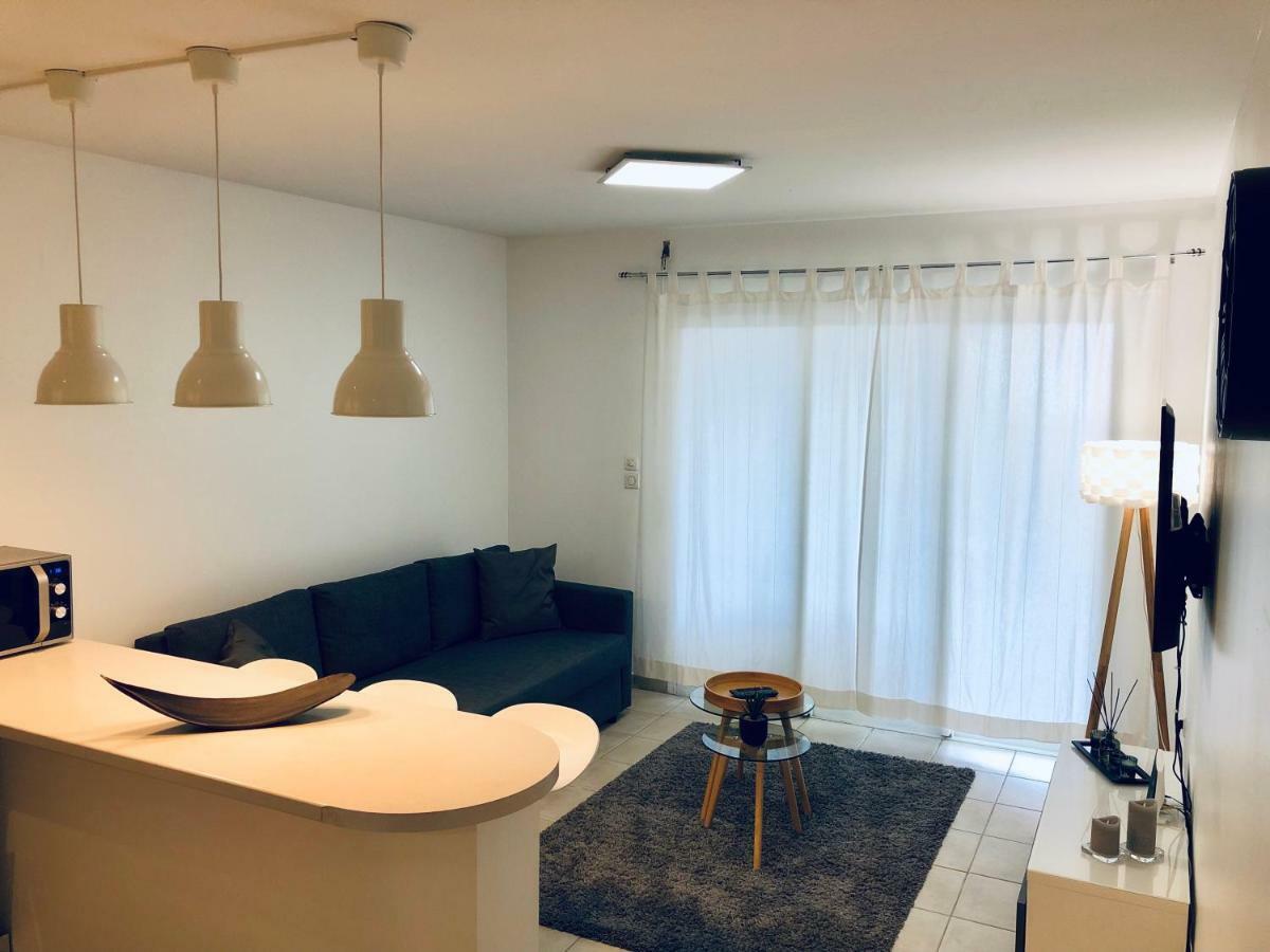 Appartement Au Bord De L'Eau Le Moule Kültér fotó